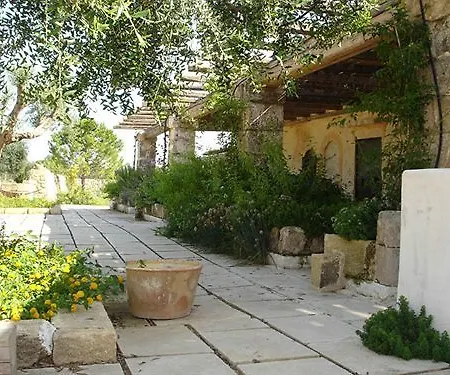 Masseria Li Capperi Ξενοδοχείο *